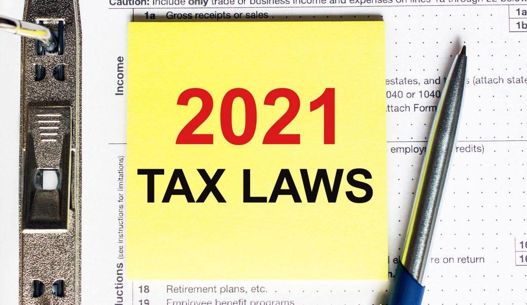 2021 tax laws on sticky note